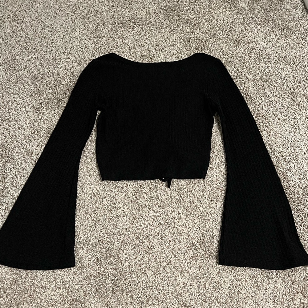 SHEIN Black V-Neck Drawstring Bell Sleeve Crop Top - Picture 6 of 8